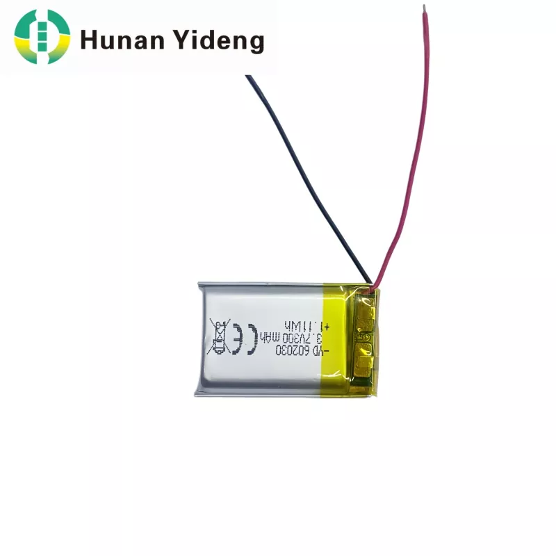 602030 3,7 V 300 mAh Li-polymeeriakku älykkäälle kaiuttimelle